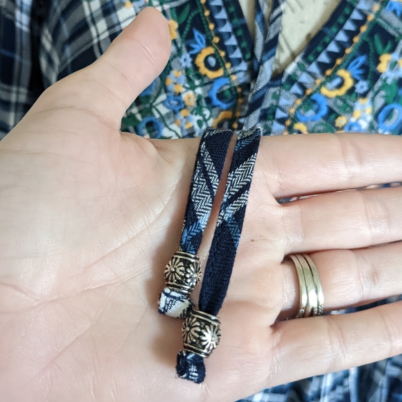 Westport Plaid Midi Dress Embroidered Floral - Picture 7 of 14